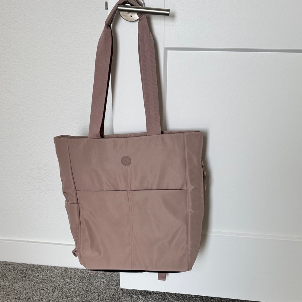 Vuori V 1 Convertible Tote to Backpack 2.0